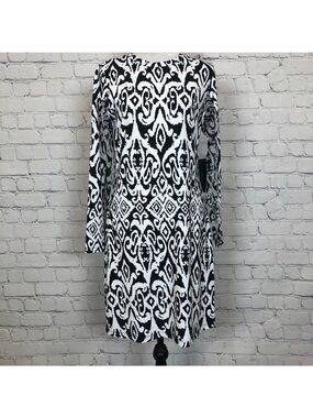 NWT IBKUL Long Sleeve Crew Neck Dress Size S Black Ikat Print UPF 50